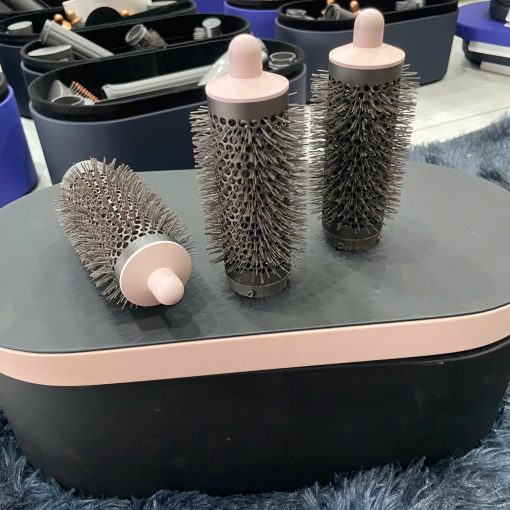 Round Volumizing Brush 8