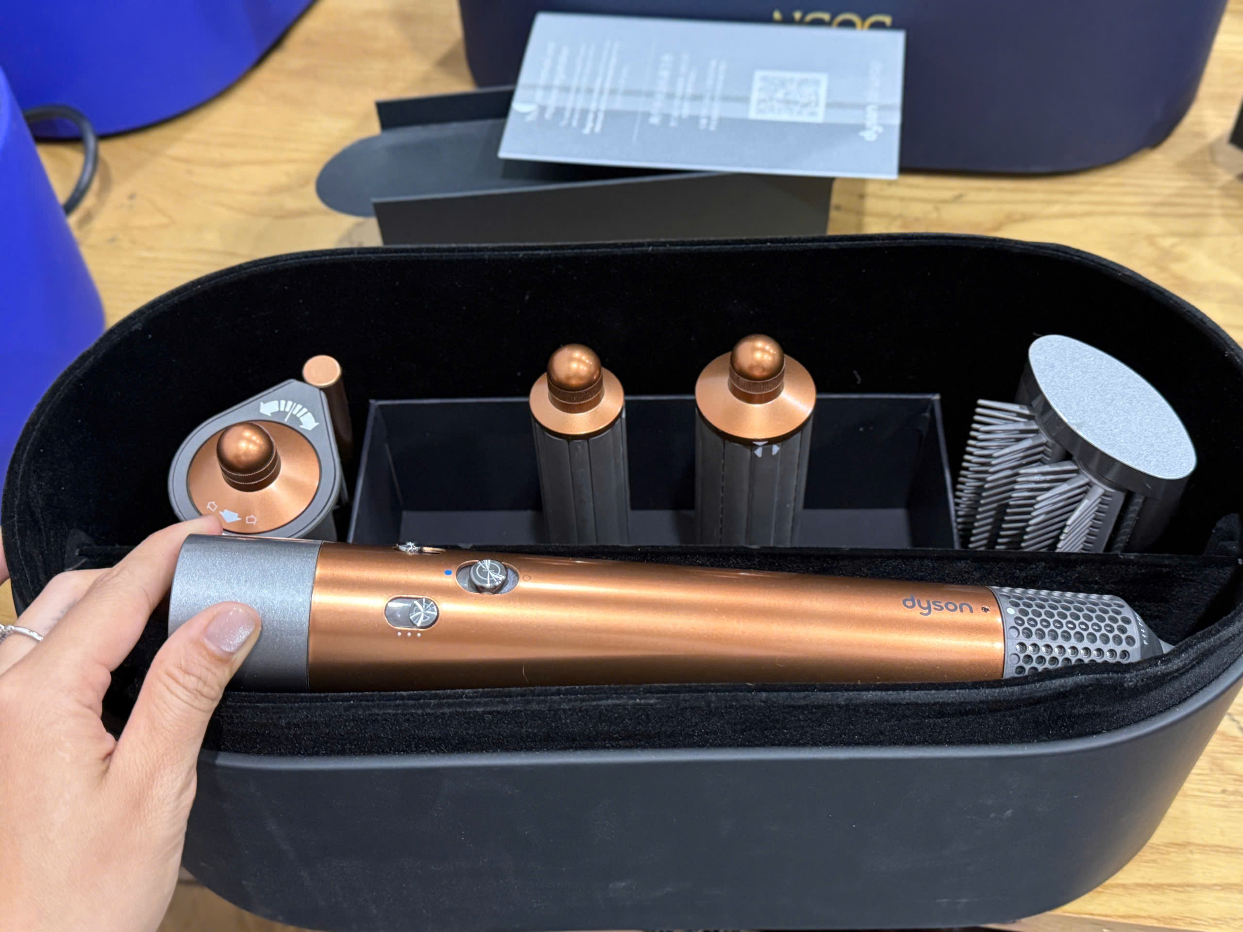 ef01d16e-81c6-4eed-8c95-5590e27c23b8 ef01d16e 81c6 4eed 8c95 5590e27c23b8