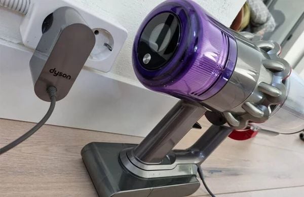 Máy Hút Bụi Dyson Nháy Đèn Xanh Đỏ: Nguyên Nhân Và Cách Sửa Long Thịnh Tech Dyson