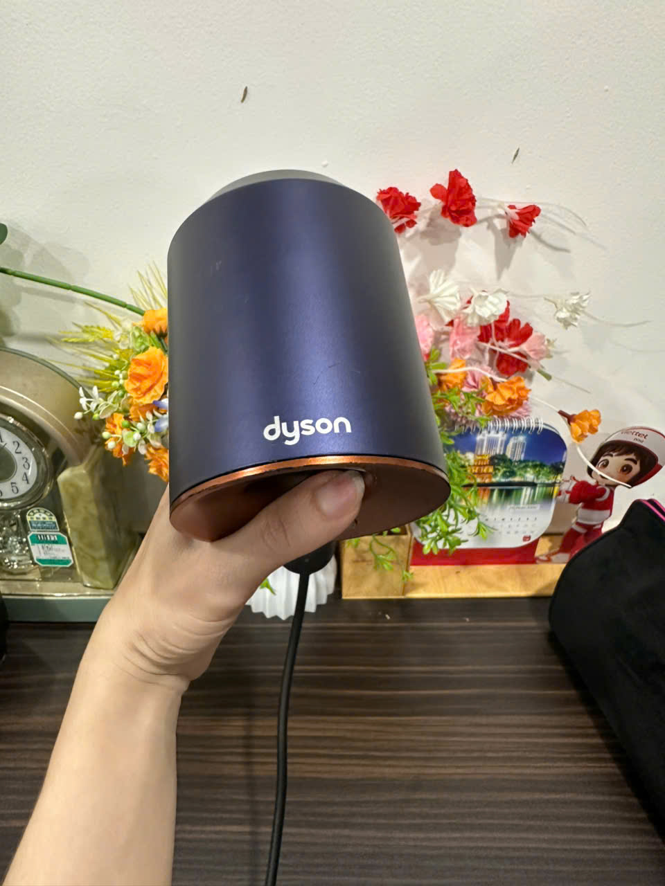 z7724466347696_35b725a63956712d24e2f6f9d3fd8f8b Máy sấy tóc Dyson Supersonic HD08 Xanh Than/Đồng Long Thịnh Tech Dyson