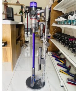 Giá treo tường tích hợp dock sạc cho Dyson SV18 Digital Slim. Long Thịnh Tech Dyson Giá treo tường tích hợp dock sạc cho Dyson SV18 Digital Slim. Long Thịnh Tech Dyson