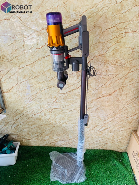 de-treo-dyson-V12-4 Đế Treo Máy Hút Bụi Dyson V12 Floor Dok Chất Lượng Cao Long Thịnh Tech Dyson