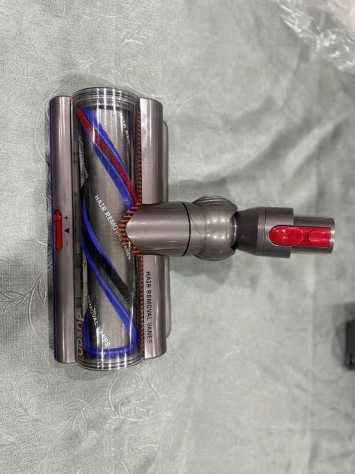 z6986035809548_9ecb8b97ca4799603ccd2c65ae1c5def-510x681 Đầu hút con lăn cứng High Torque (Digital Motorbar) cho Dyson Gen5 Detect chính hãng. Long Thịnh Tech Dyson