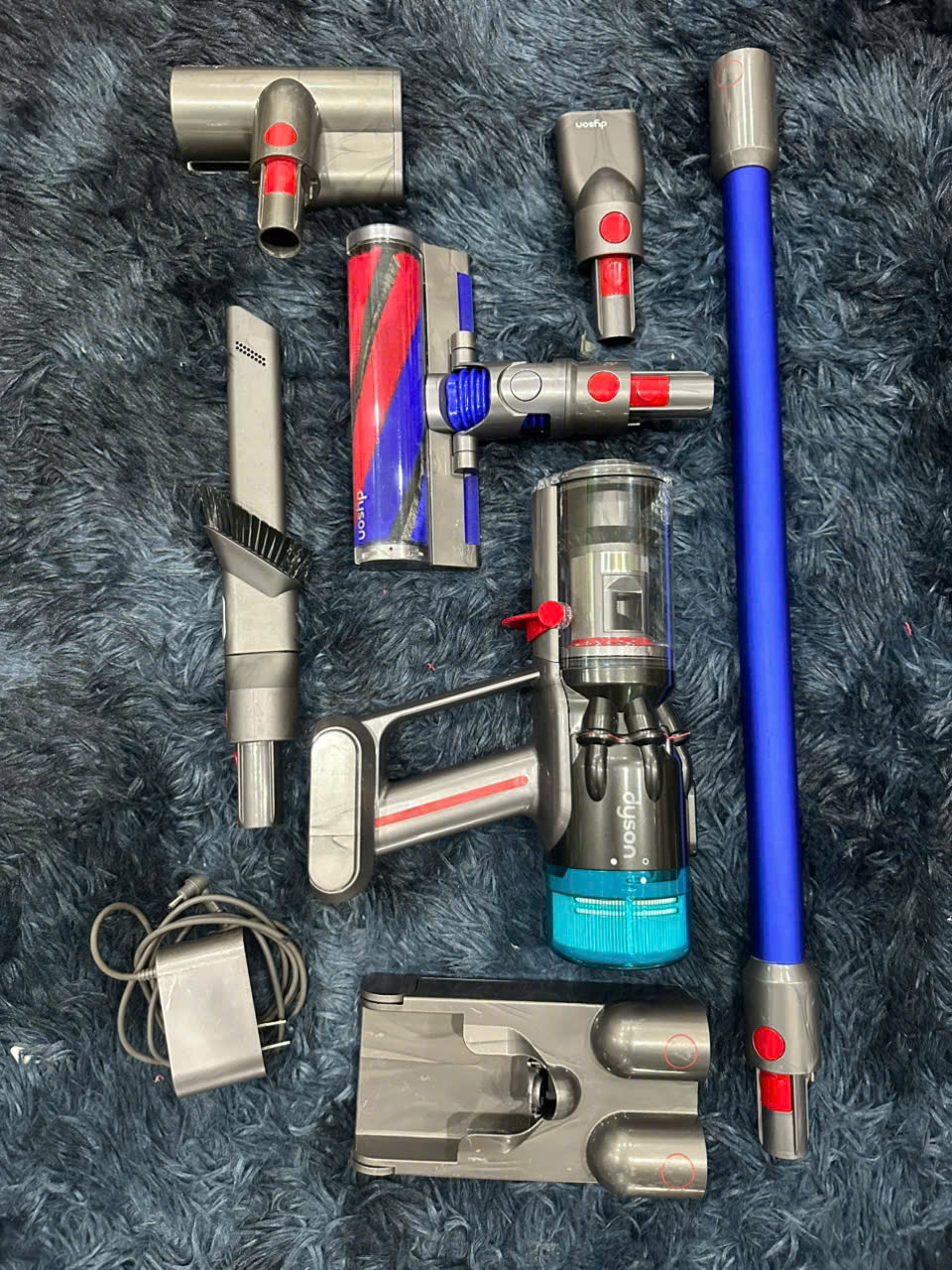 Máy Hút Bụi Dyson Chính Hãng V7→V16 – Đủ Dòng, Giá Tốt | Long Thịnh Tech Long Thịnh Tech Dyson