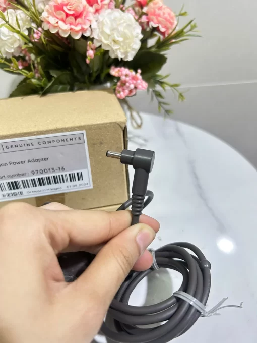 z7877848988377_50956fe75b8227d7764ab4d065881328-Photoroom-510x680 Cục sạc chính hãng cho máy hút bụi Dyson Omni-glide SV19 Long Thịnh Tech Dyson